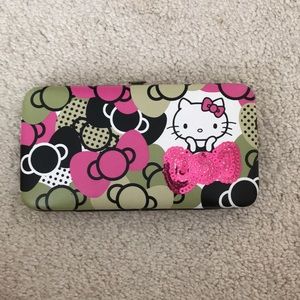 Hello Kitty Wallet